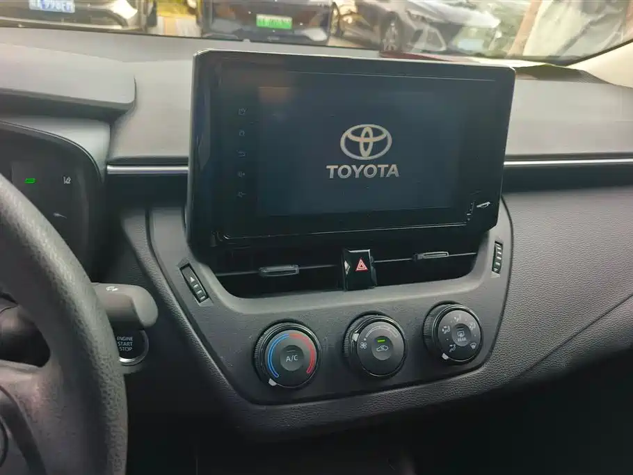 Toyota Corolla 2023 1.2T Pioneer Edition фото 13