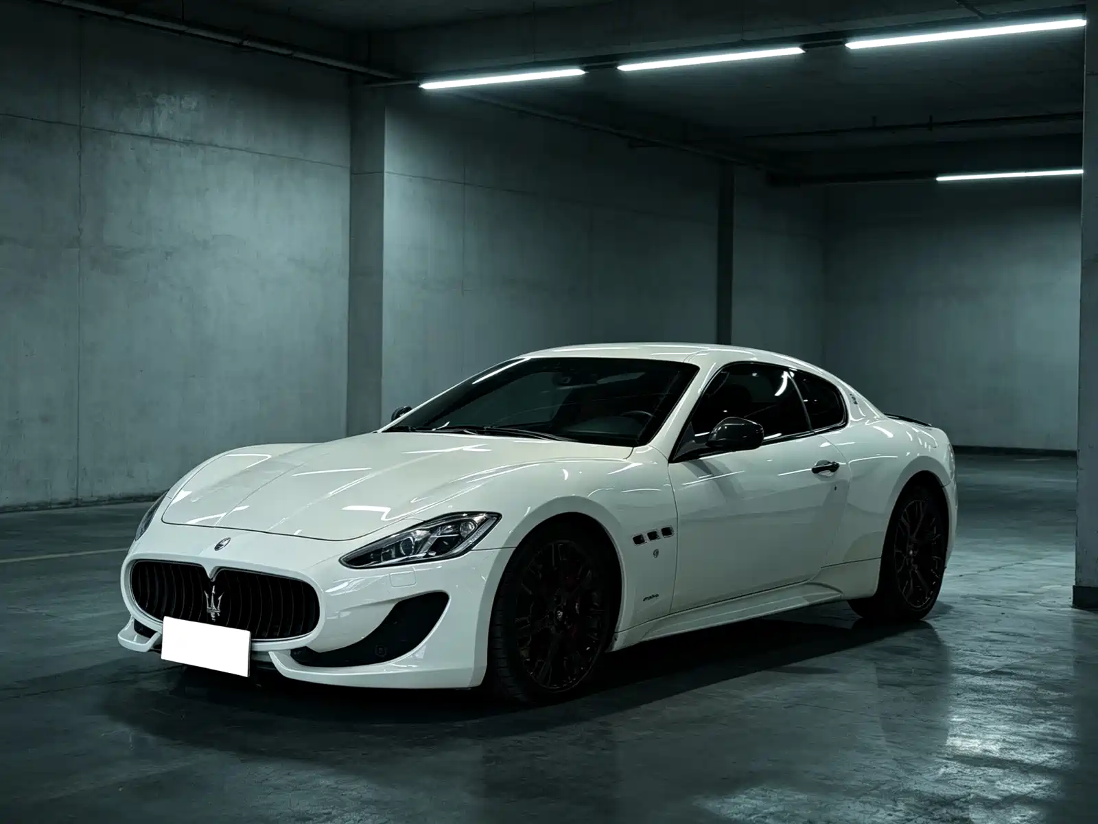 Фото 1 - Maserati GranTurismo