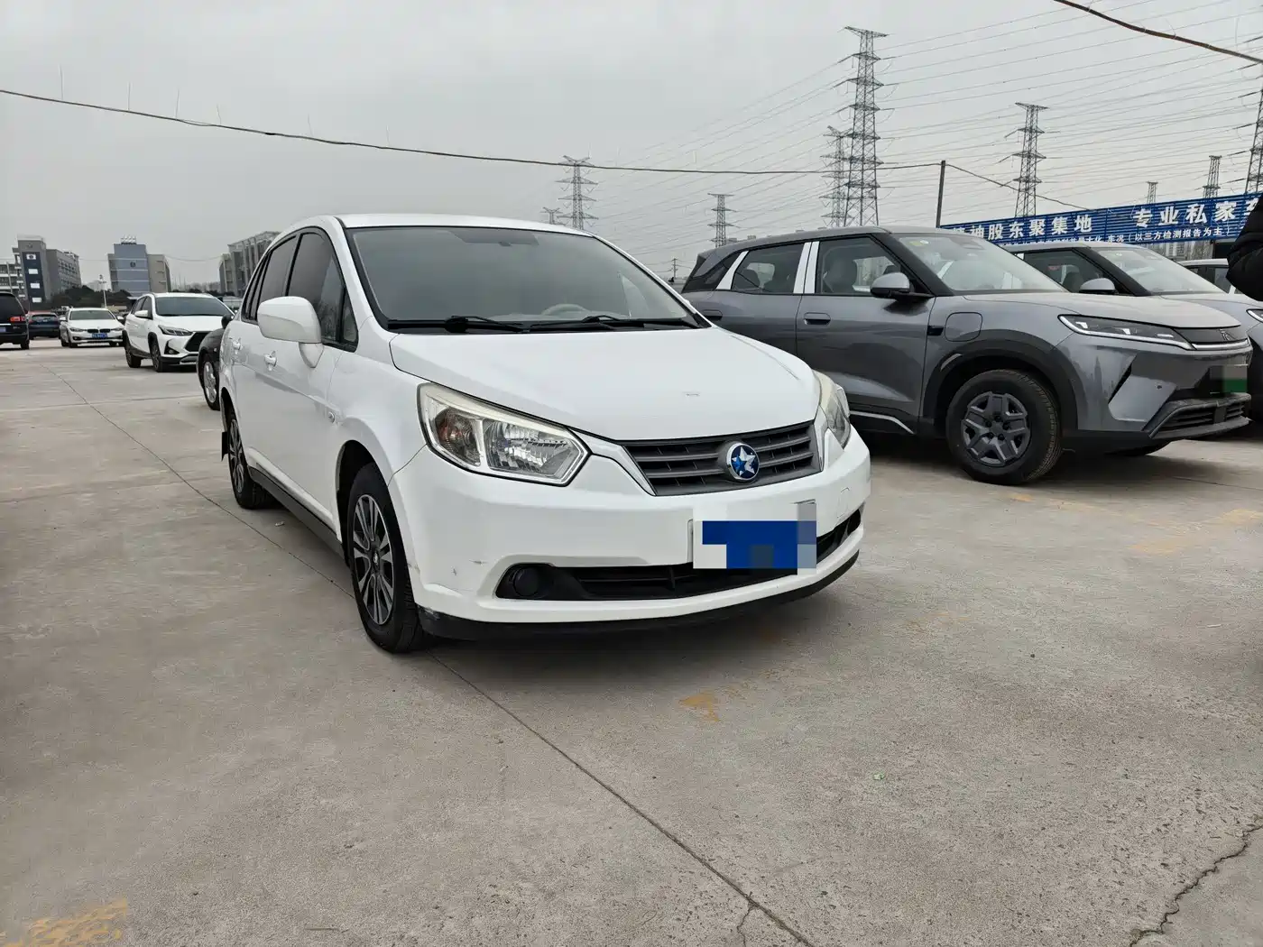 Venucia D50 2014 2013 1.6L Manual Fashion