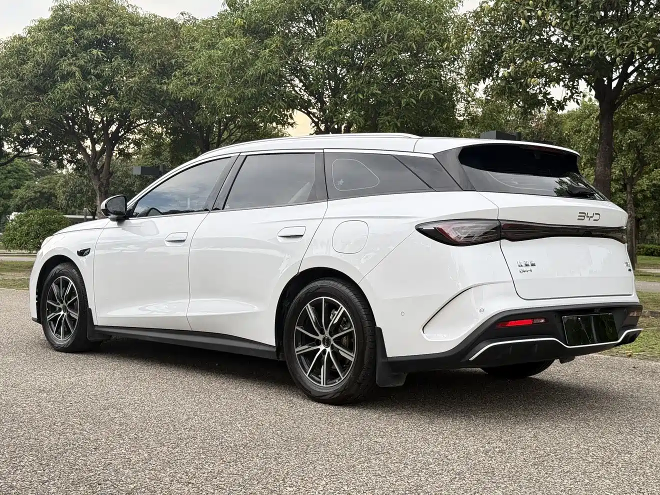 BYD Seal 06 DM-i Touring 2025 DM-i 80KM Premium фото 17