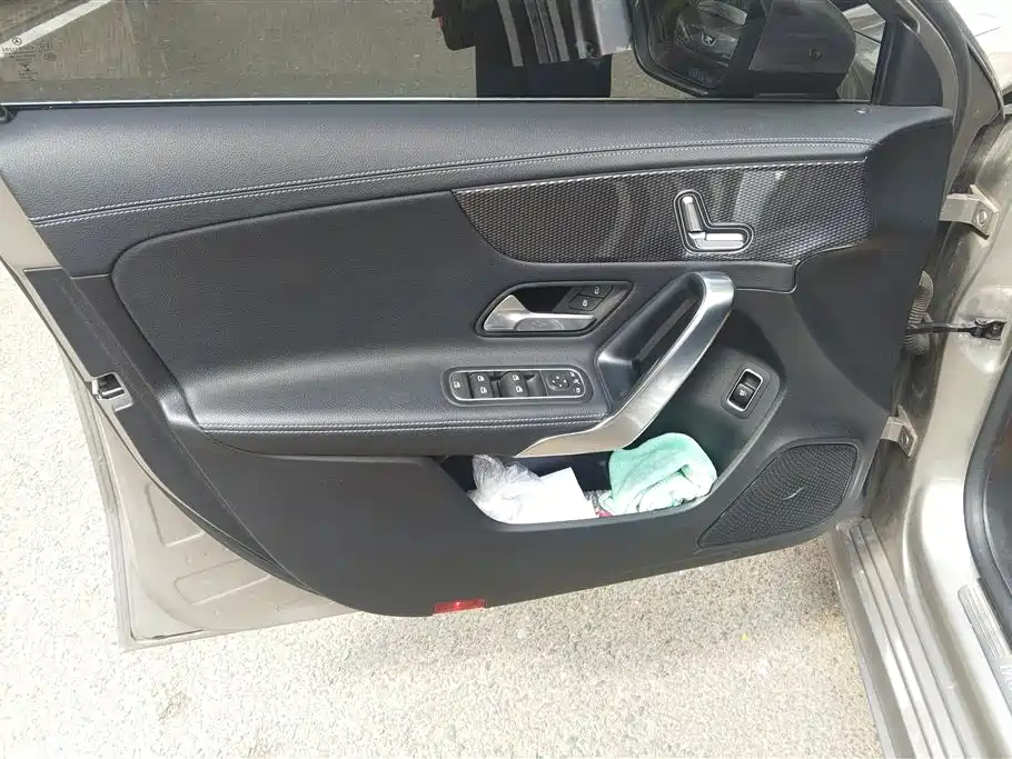 Mercedes-Benz A-Class 2020 A 200 L Sport Sedan фото 7