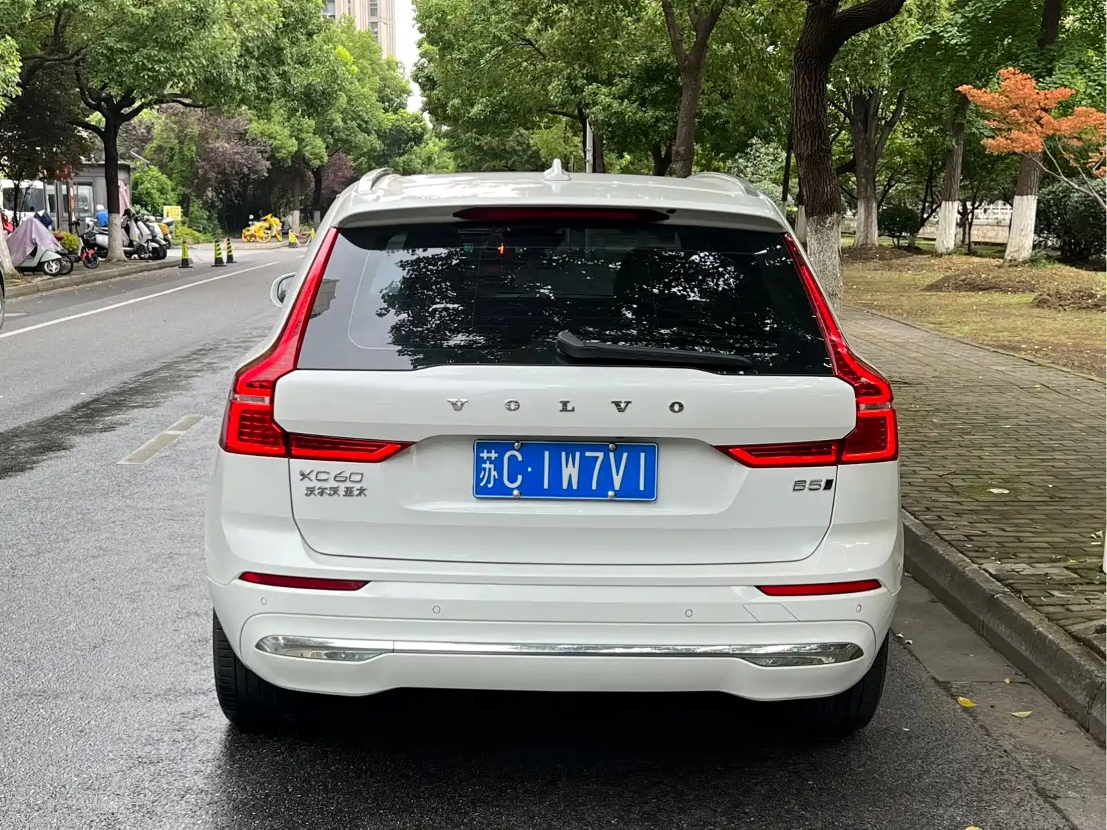 Фото 12 - Volvo XC60