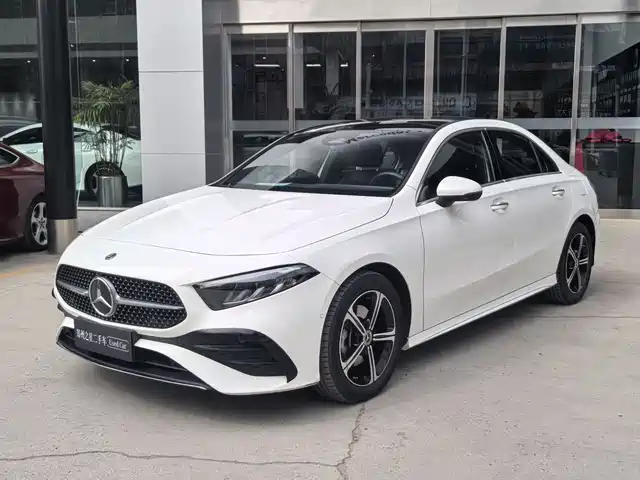 MERCEDES-BENZ A CLASS