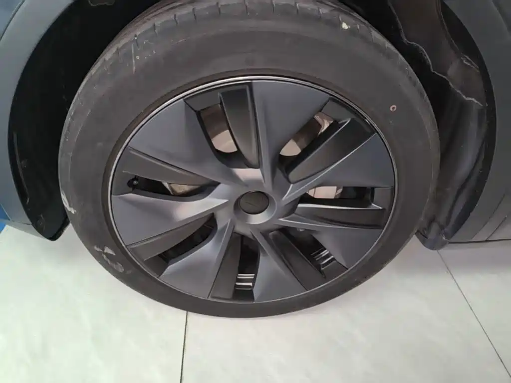 Фото 23 - Tesla Model Y