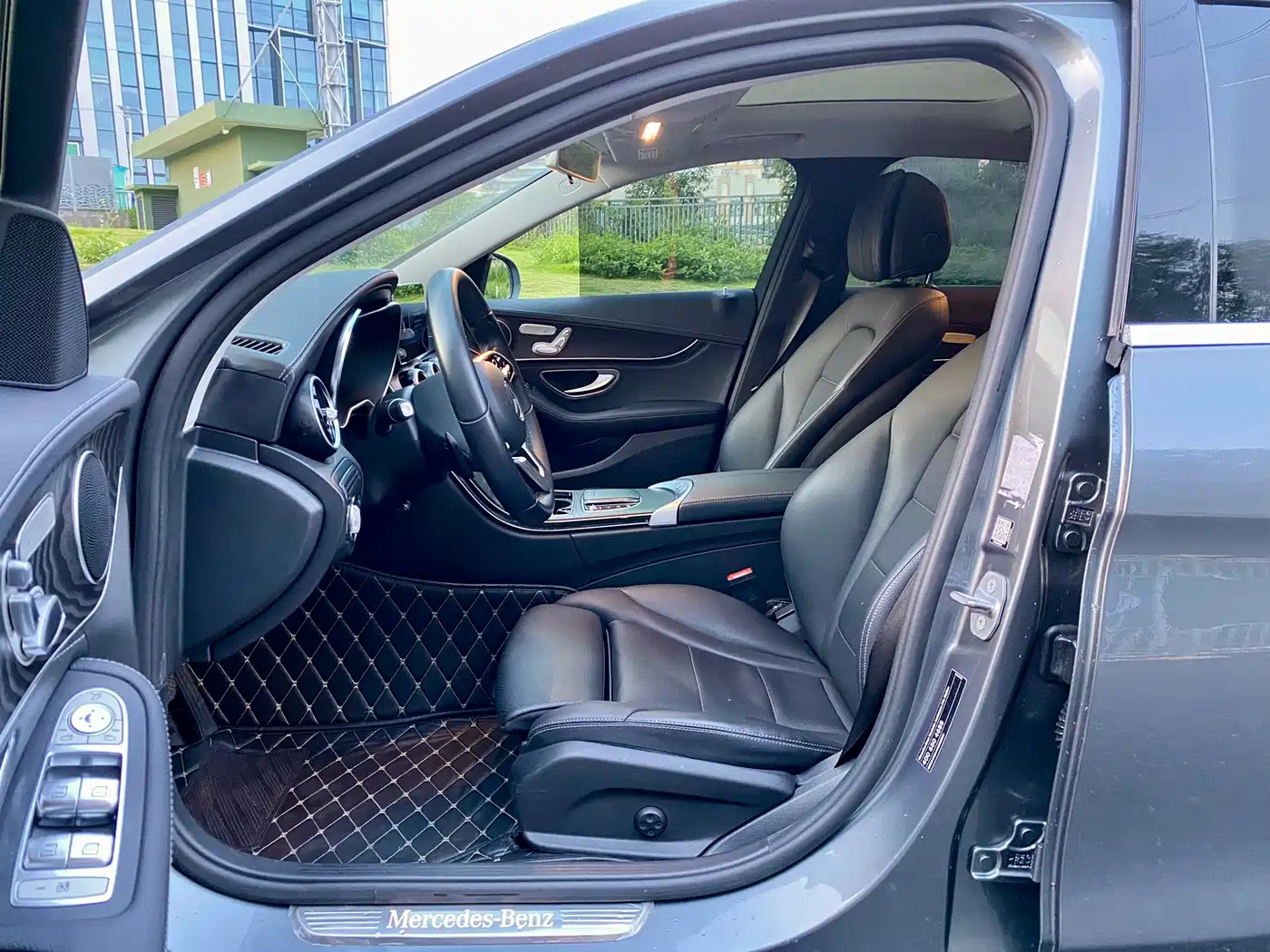 Mercedes-Benz C-Class 2019 Facelift C 260 L Sport фото 9