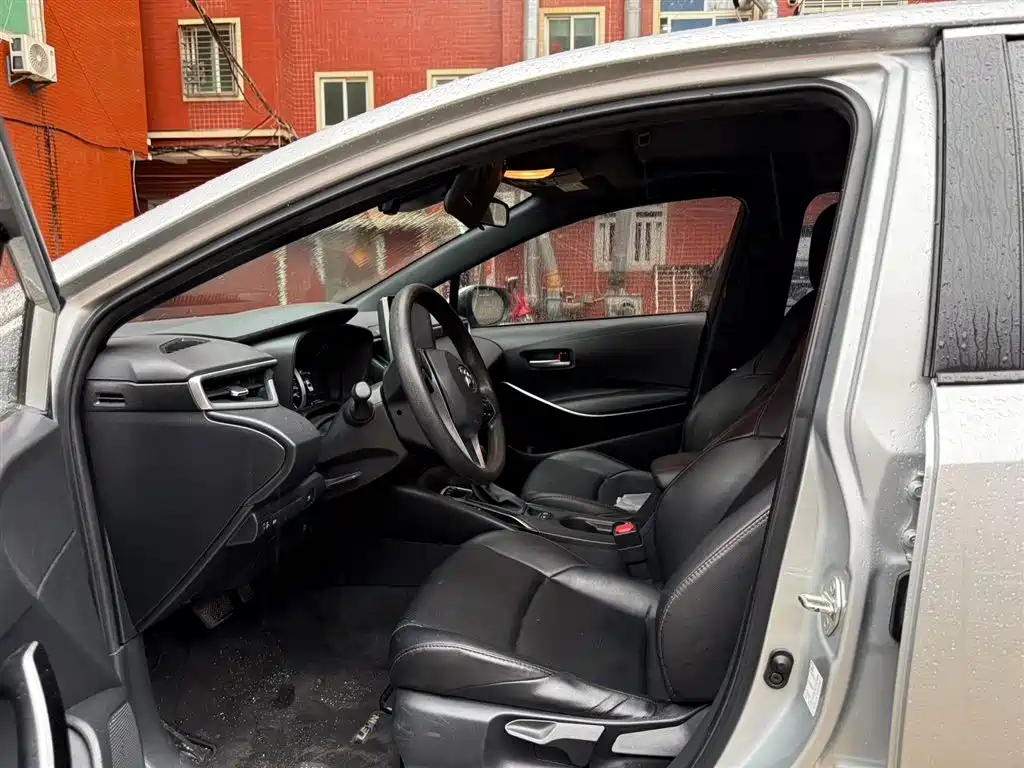 Toyota Levin 2022 Dual Engine 1.8H E-CVT Leading Edition фото 8