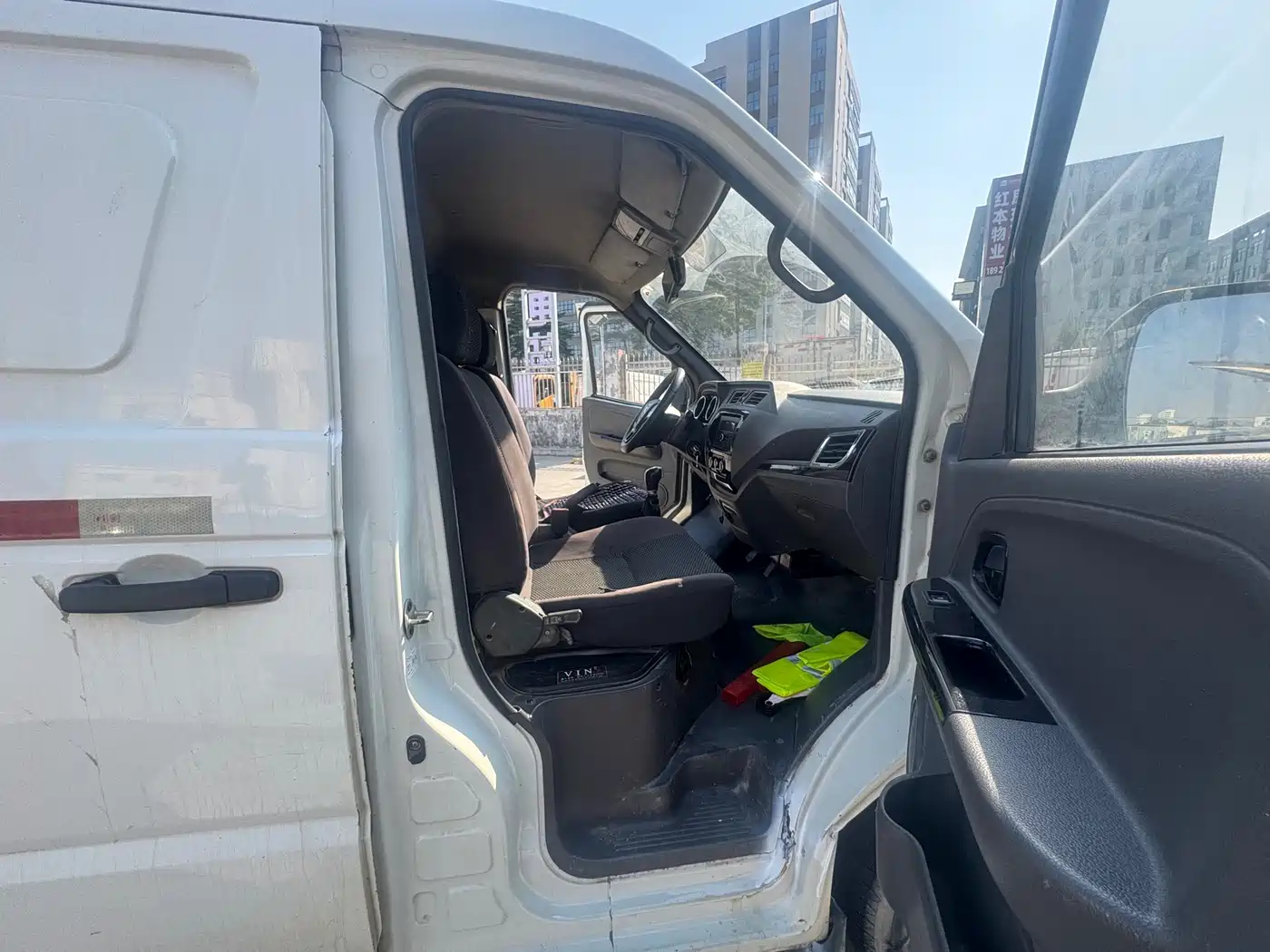 Dongfeng Yufeng Yufeng EM26 2022 2023 Standard Edition 41.472kWh Henan Lithium