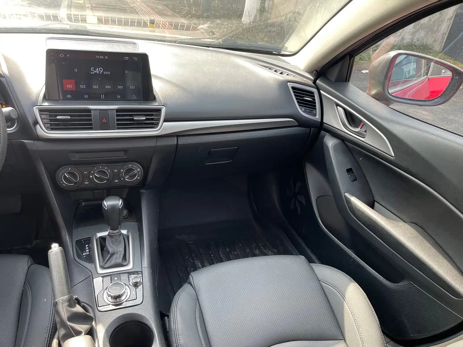 صورة 14 - Mazda Mazda 3