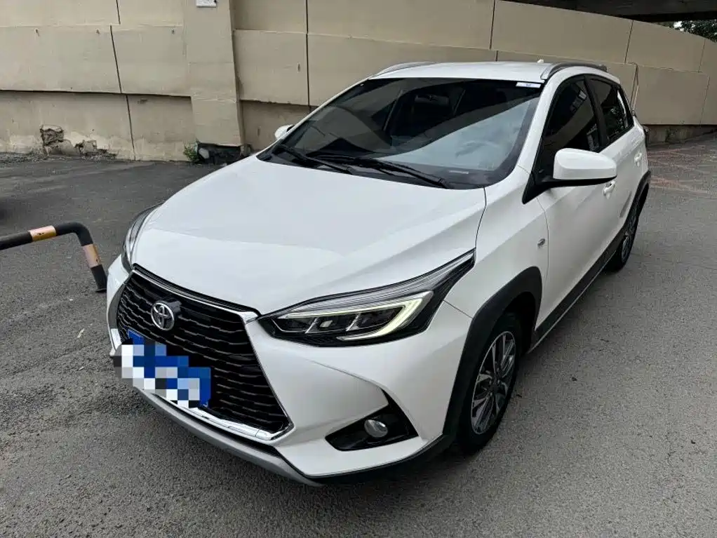  Toyota YARiS L Zhi Xuan 2022 Zhi Xuan X 1.5L CVT Luxury PLUS Edition