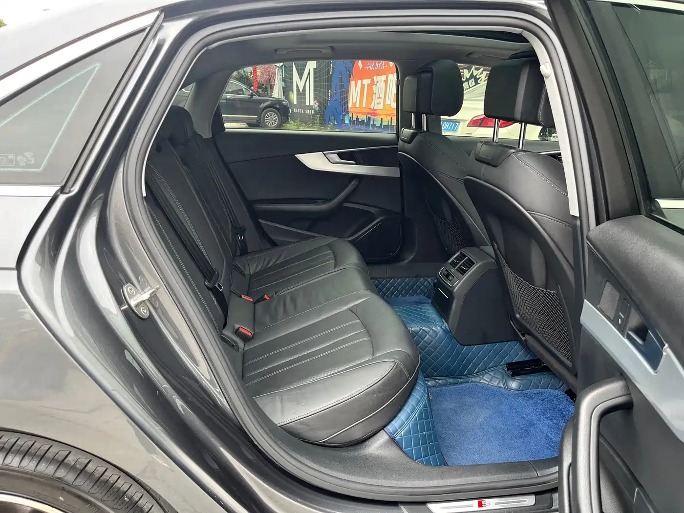 Audi A4L 2020 40 TFSI Luxury Dynamic фото 12