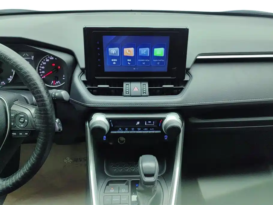 Toyota RAV4 Rongfang 2022 2.0L CVT 2WD Urban Edition фото 13