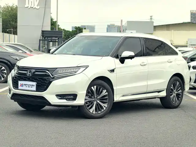 HONDA UR V