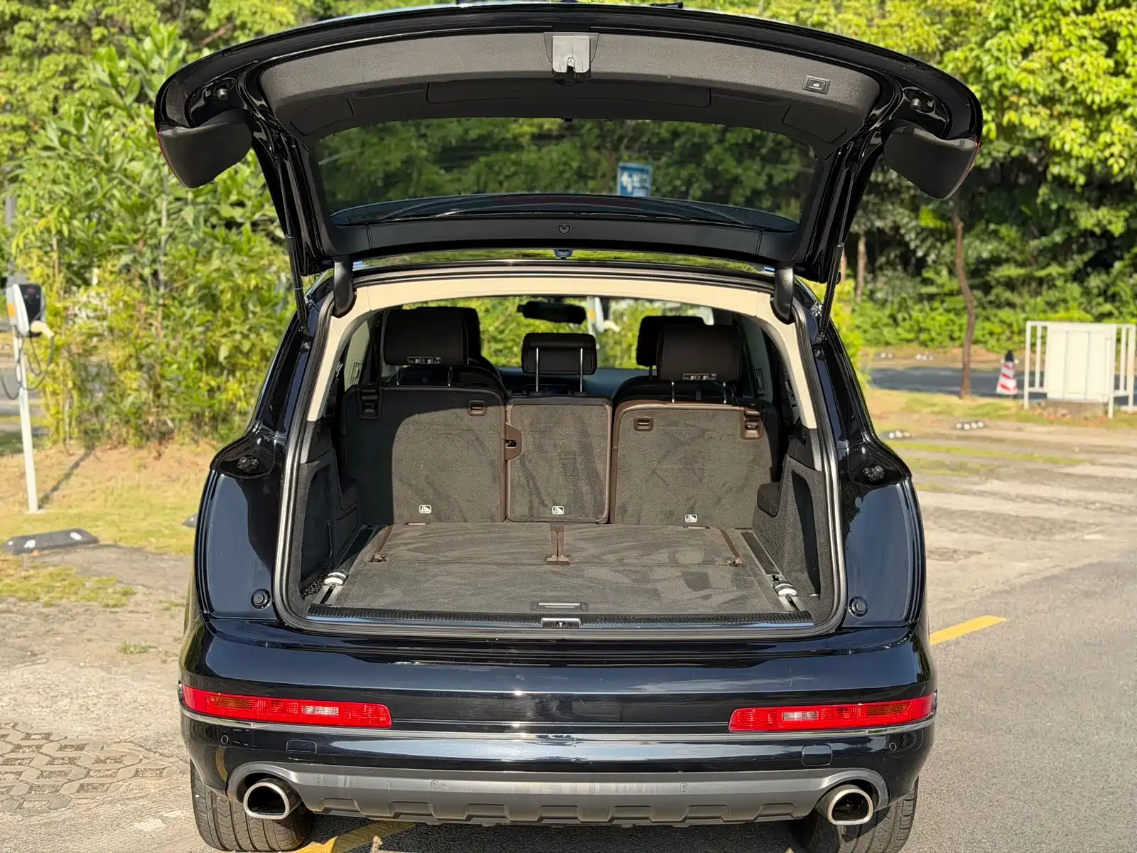 Photo 13 - Audi Q7