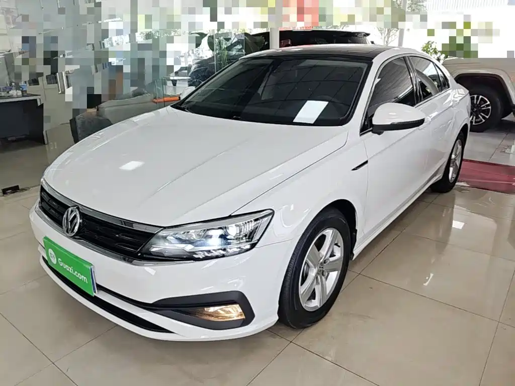 Volkswagen Lamando 2021 230TSI DSG Fashion Edition