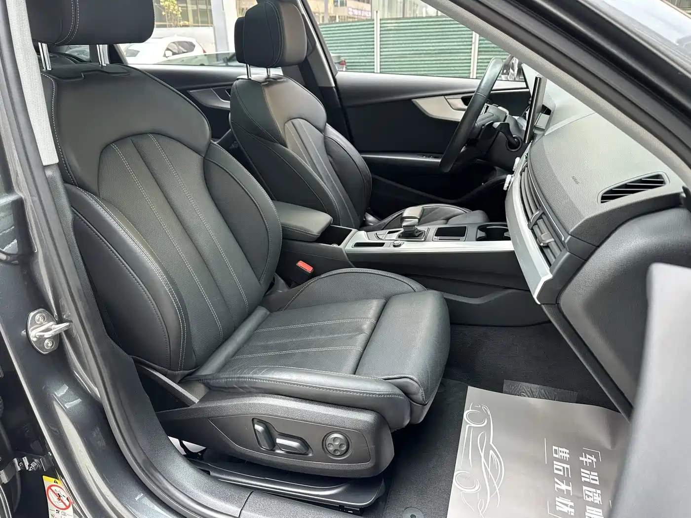 Audi A4L 2020 40 TFSI Luxury Dynamic фото 13