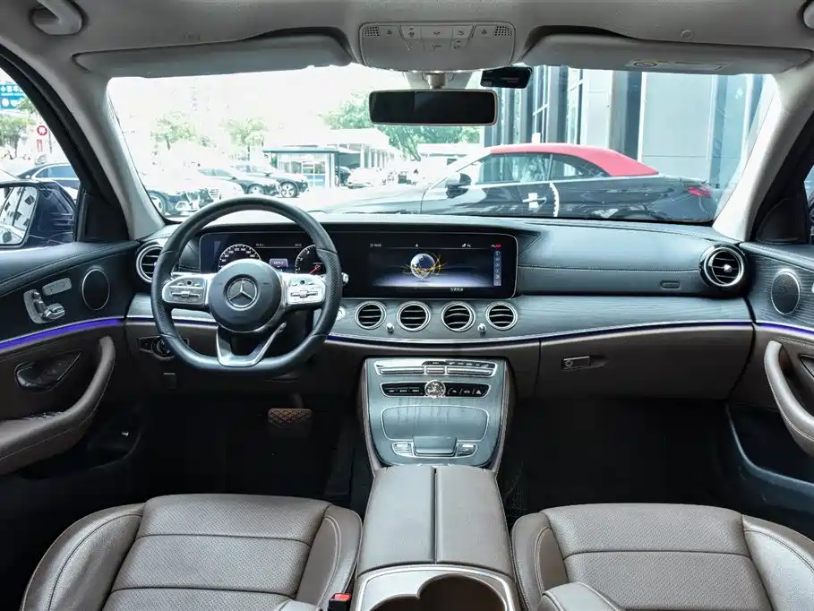 Mercedes-Benz E-Class 2019 Facelift E 300 L Sport Fashion фото 12