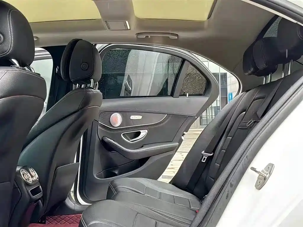 Mercedes-Benz C-Class 2019 C 260 L Sport фото 4