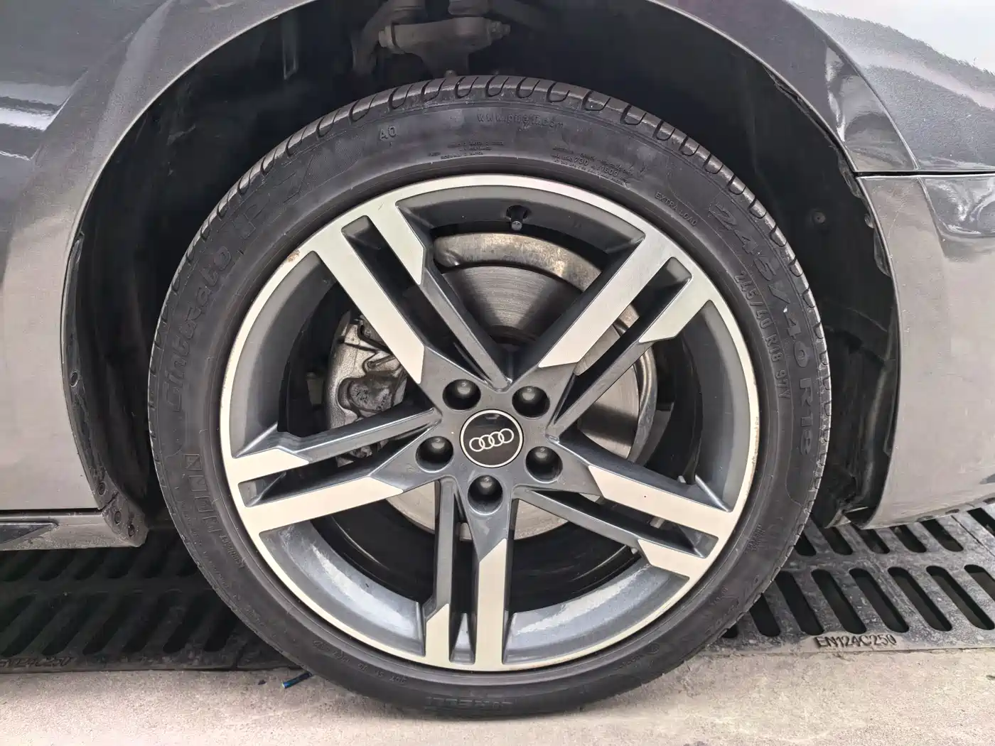 Audi A4L 2022 40 TFSI Luxury Dynamic фото 5