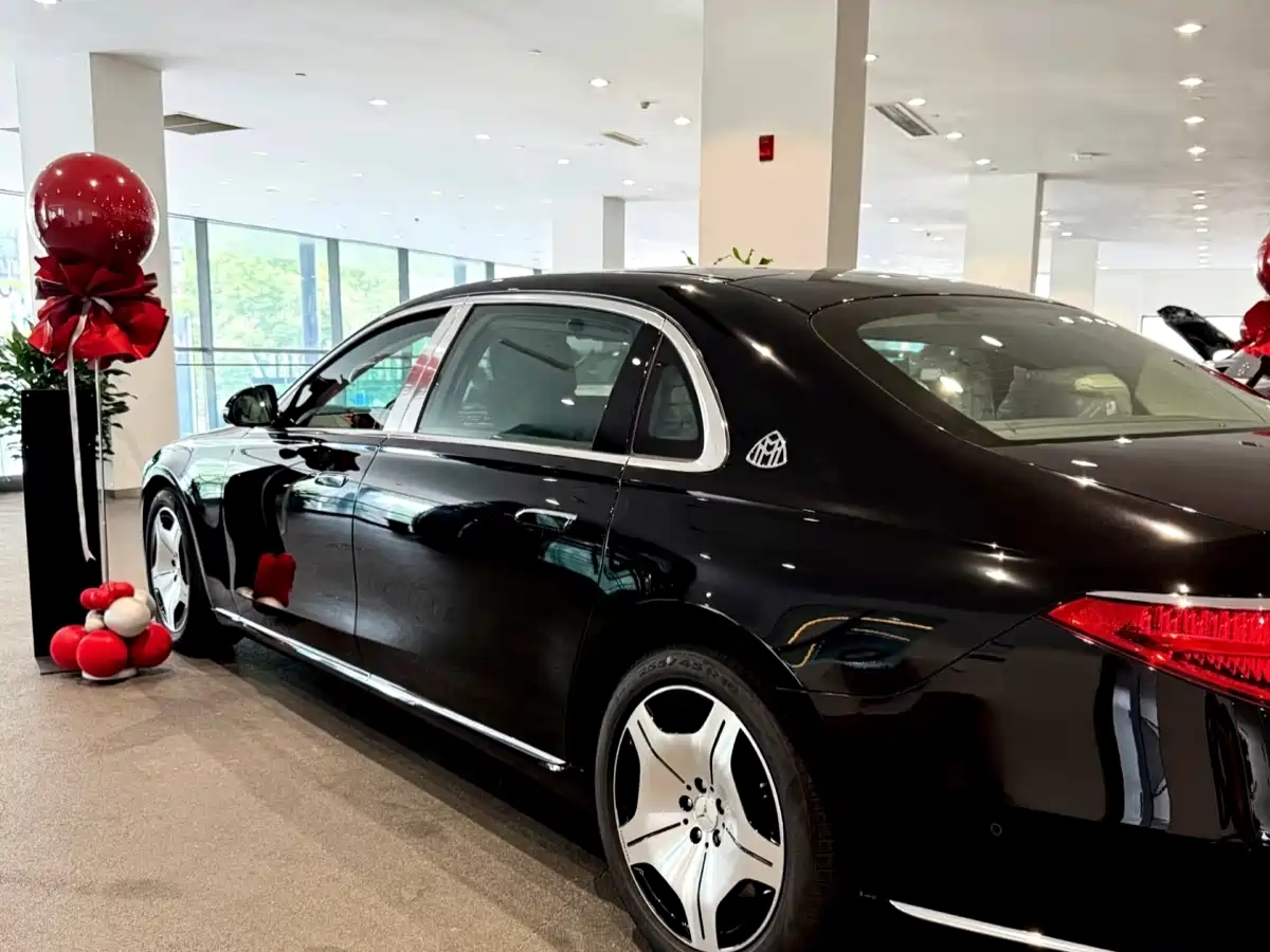 Mercedes-Benz Maybach S-Class 2025 Model S 480 4MATIC фото 4