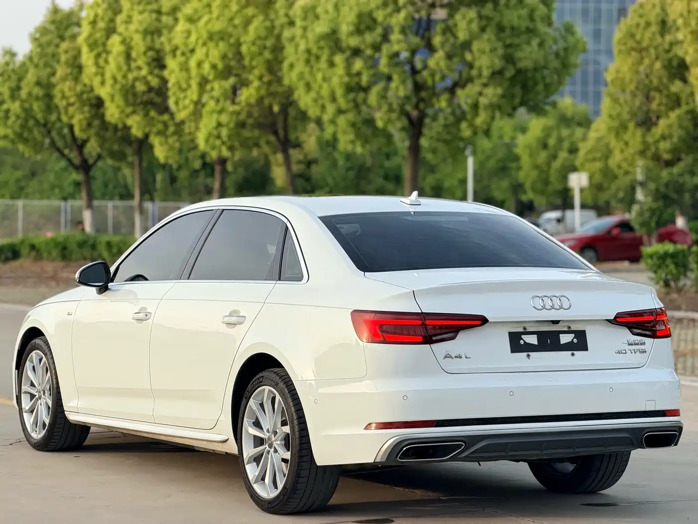 Audi A4L 2019 40 TFSI Fashion (China V) фото 5