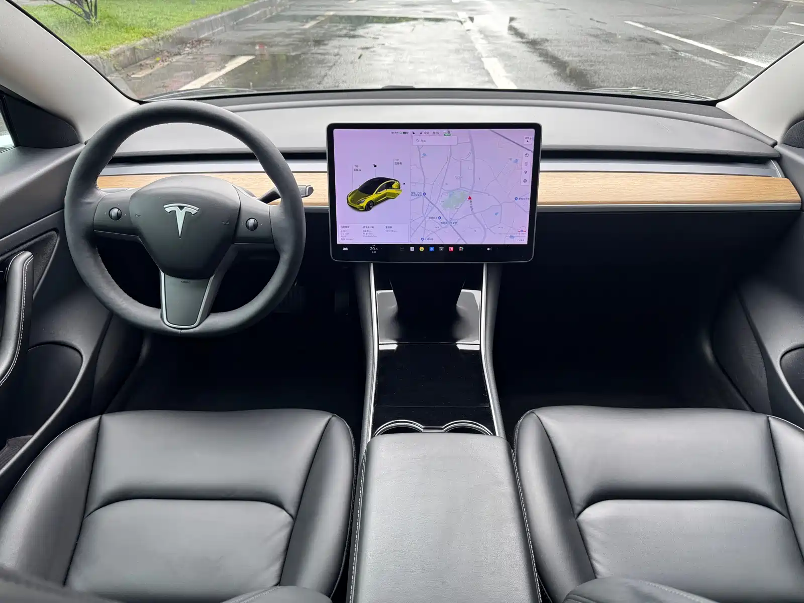 Фото 8 - Tesla Model 3