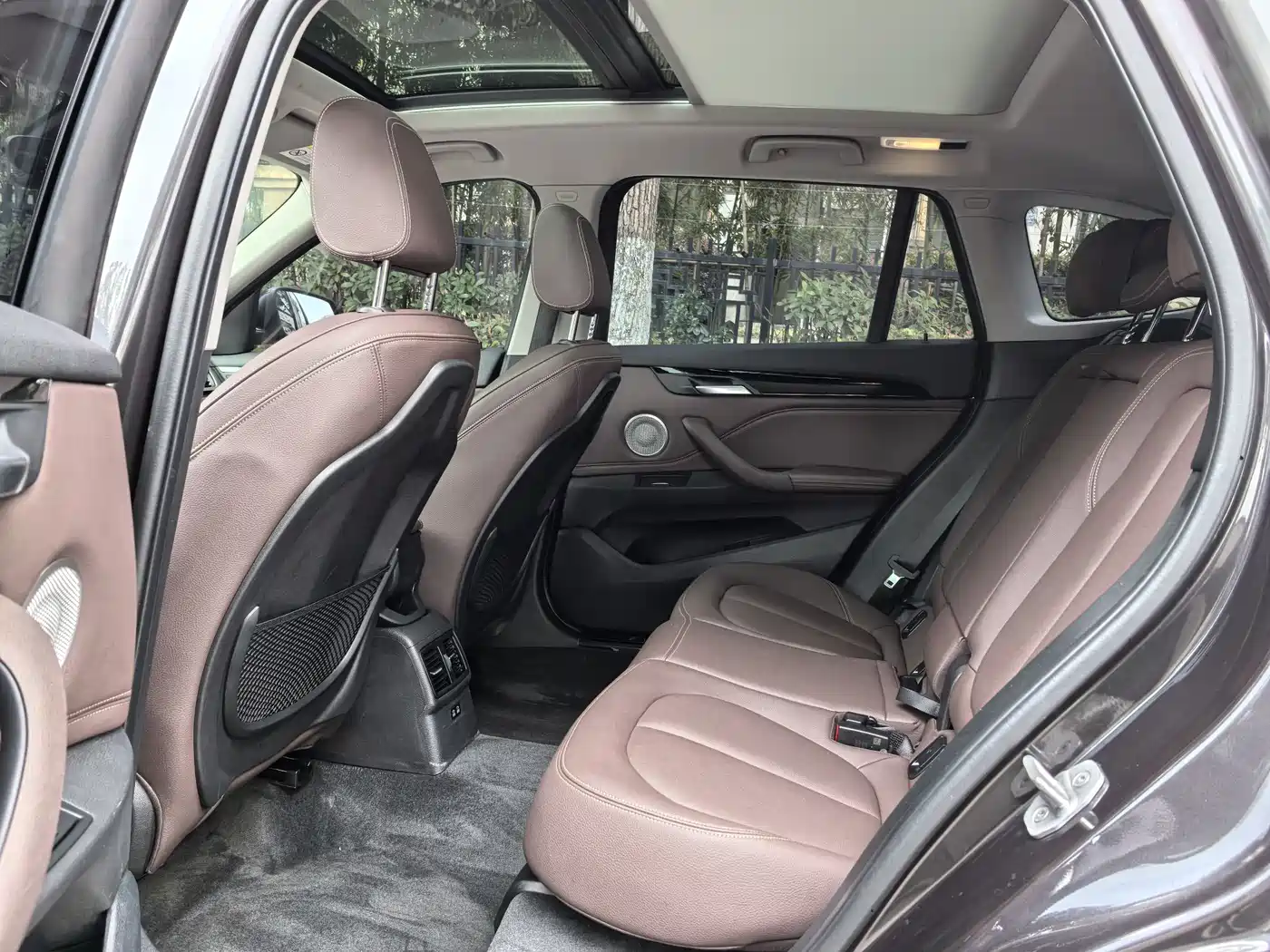 BMW X1 2022 sDrive25Li Leading фото 5