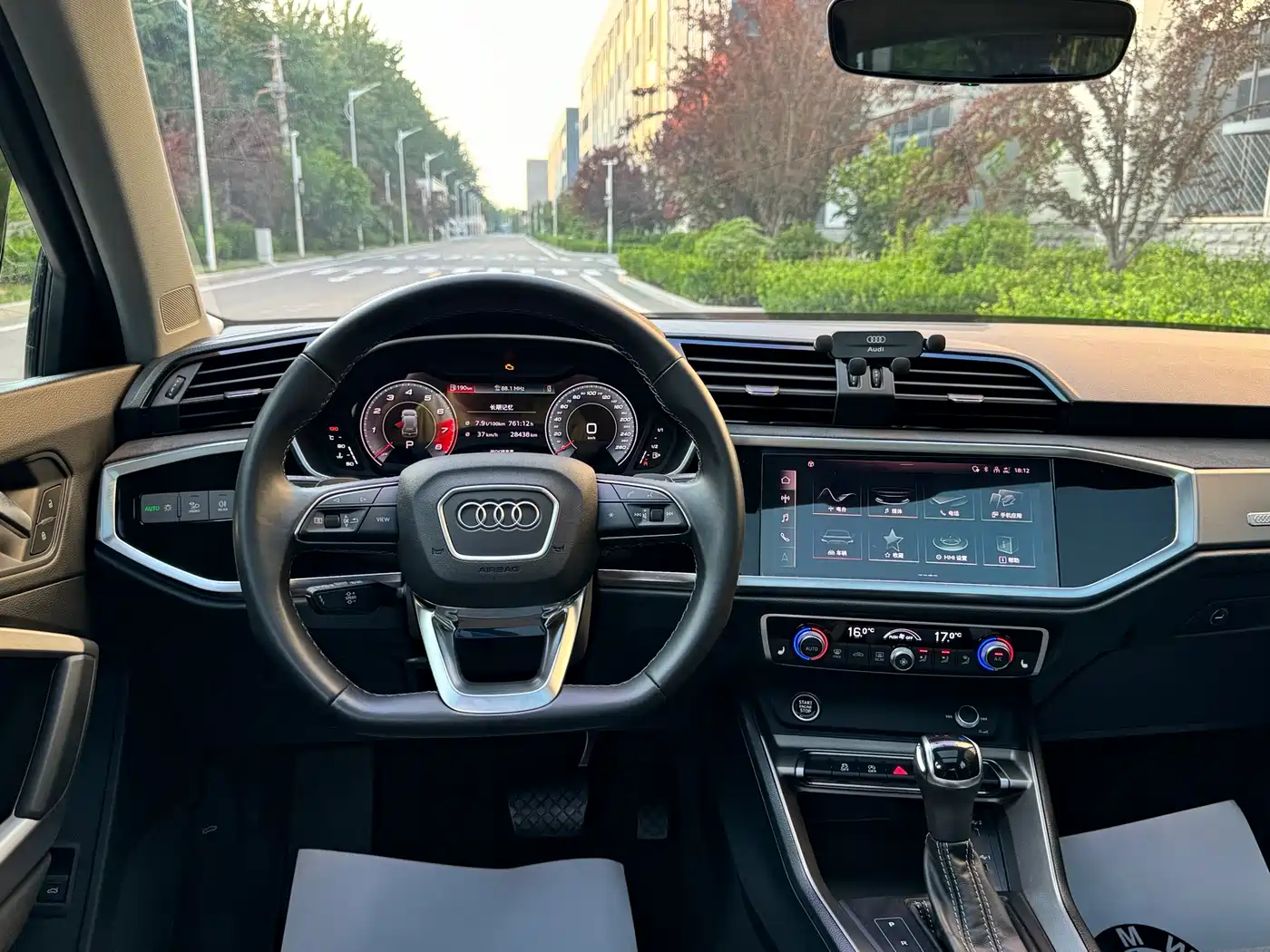 Audi Q3 2022 35 TFSI Fashion Dynamic фото 16
