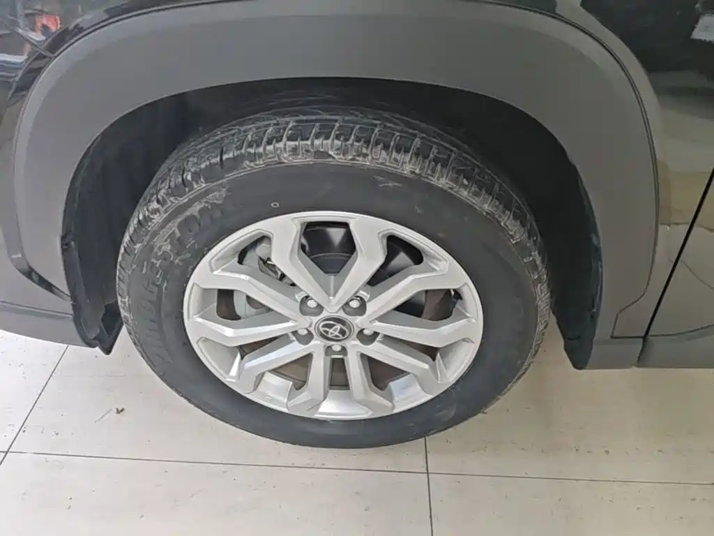 Toyota Frontlander 2025 2024 2.0L CVT Elite Plus Edition