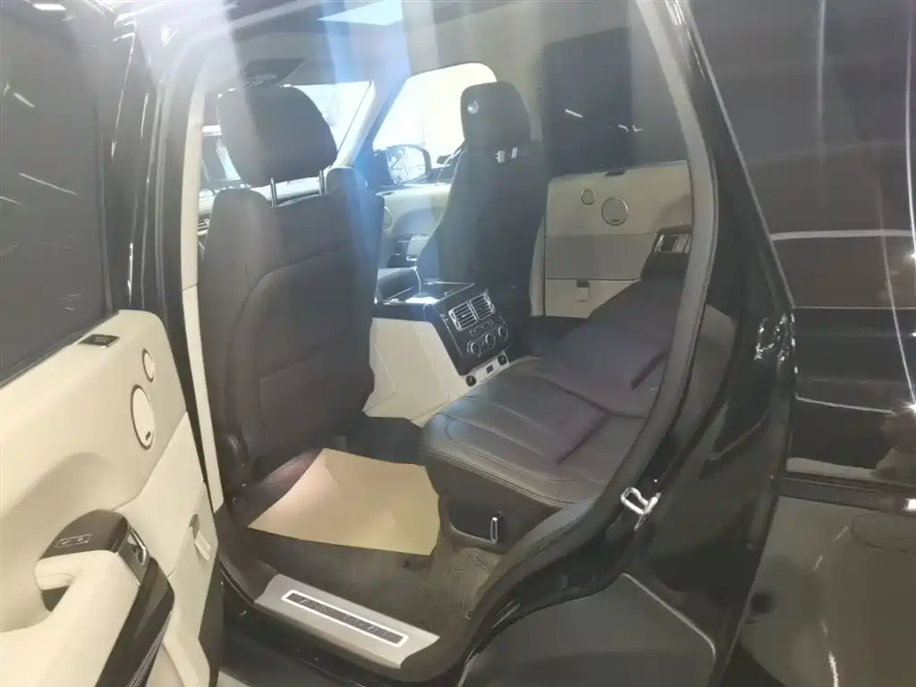 Land Rover Range Rover 2016 3.0 SC V6 Vogue SE Autobiography LWB фото 17