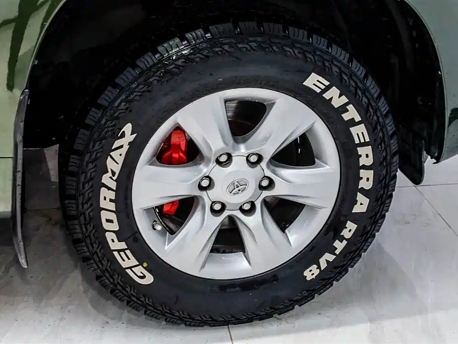 Toyota Prado 2010 4.0L Automatic TX-L фото 17