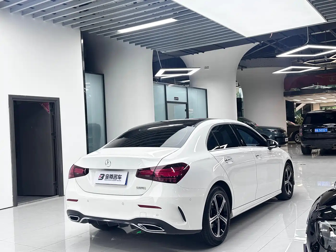 Mercedes-Benz A-Class 2025 A 200 L Fashion Edition фото 16