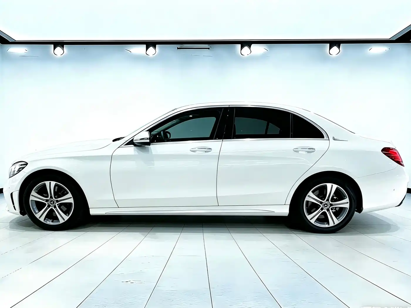 Mercedes-Benz C-Class 2021 C 260 L Sport Edition фото 6