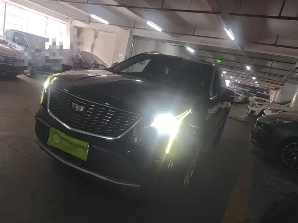 Cadillac XT4 2021 28T FWD Luxury Edition