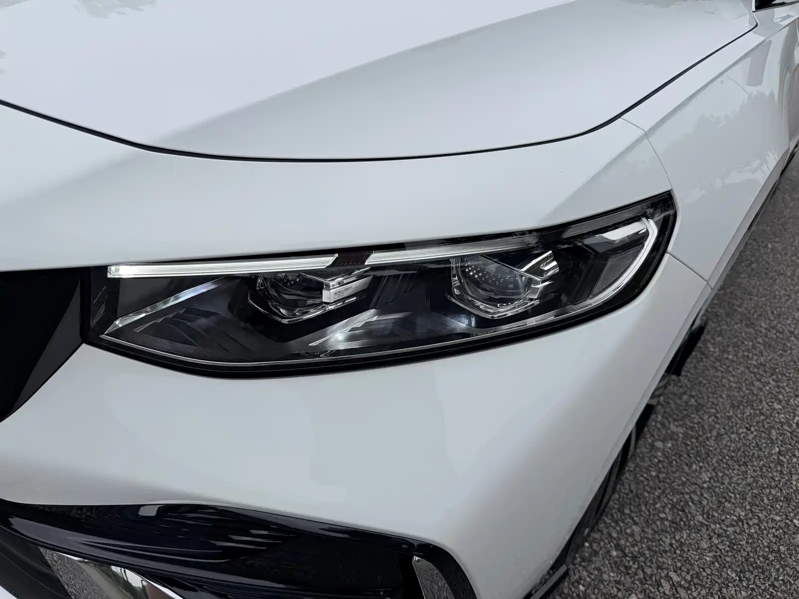 Фото 4 - Geely Preface