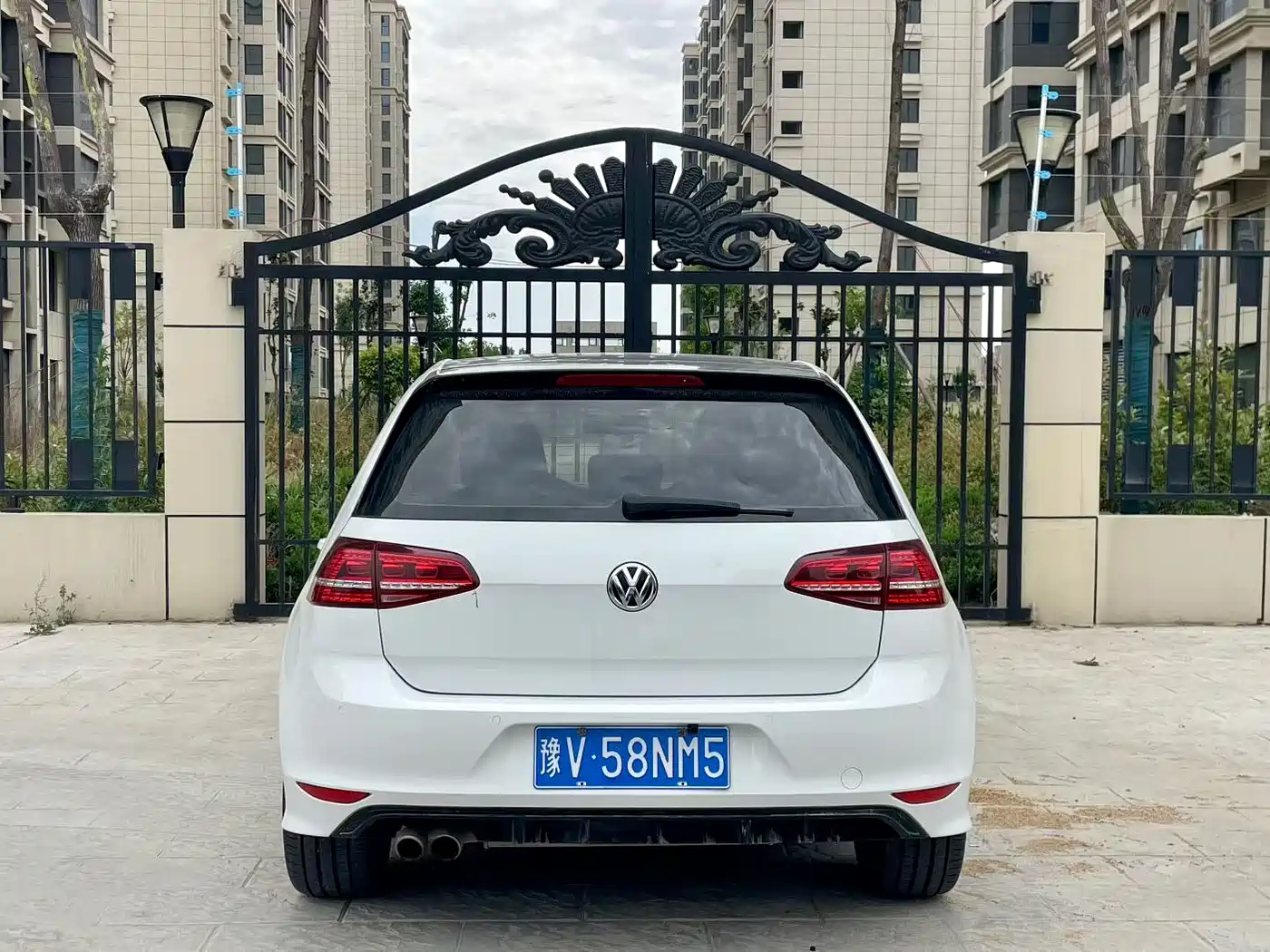 Volkswagen Golf 2016 1.4TSI Automatic R-Line фото 8
