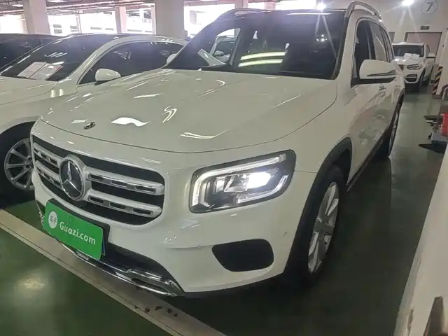 Mercedes-Benz GLB 2020