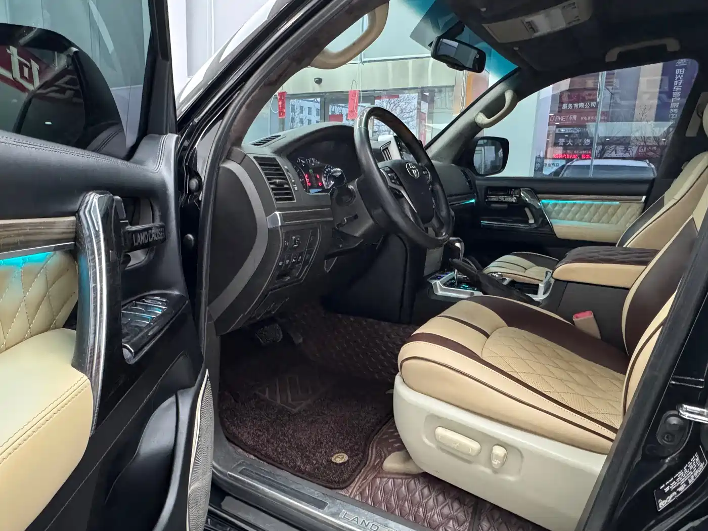 Toyota Land Cruiser (Import) фото 4