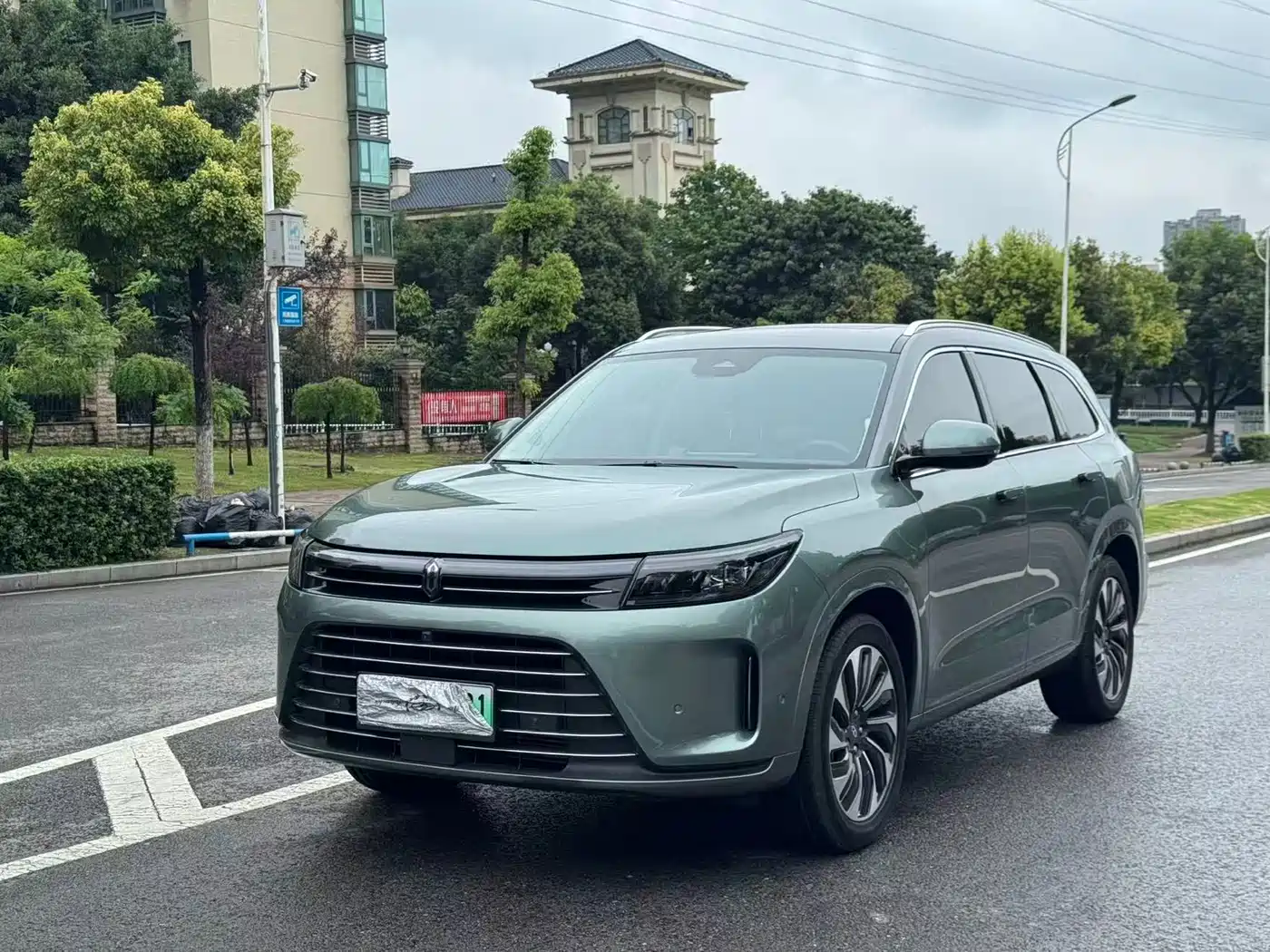 AITO Wenjie AITO M7 2022 1.5T RWD Comfort Edition