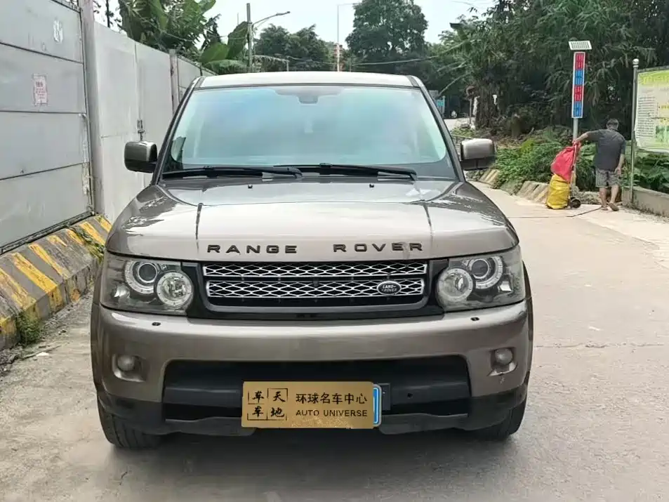 Land Rover Range Rover Sport 2012 3.0 TDV6 HSE Diesel Version