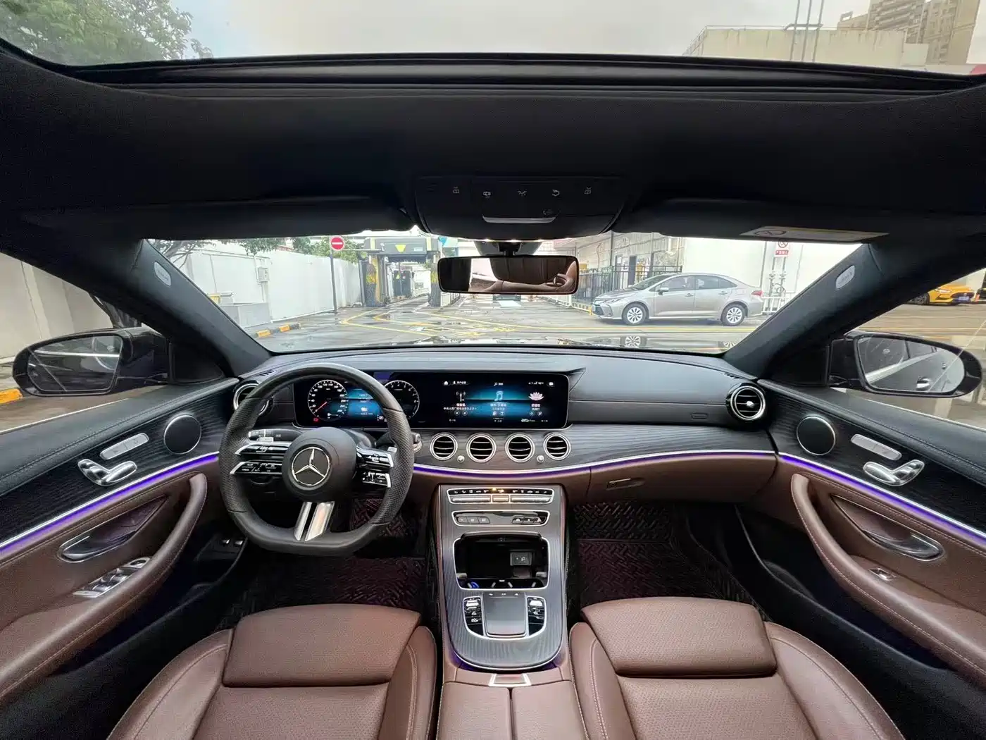 Mercedes-Benz E-Class New Energy 2022 E 350 e L Plug-in Hybrid Sports Sedan фото 6