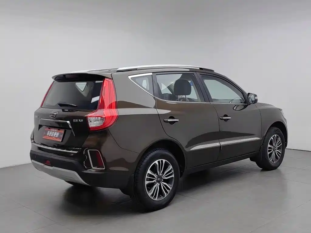 صورة 2 - Geely Emgrand X6