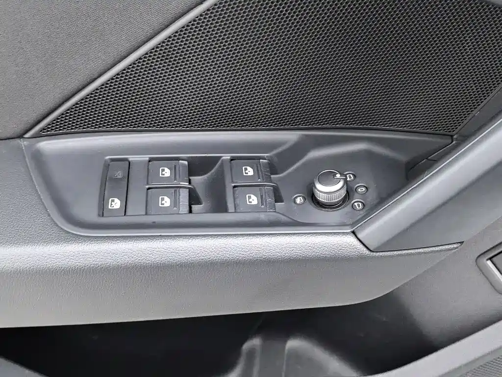 Фото 9 - Audi A3