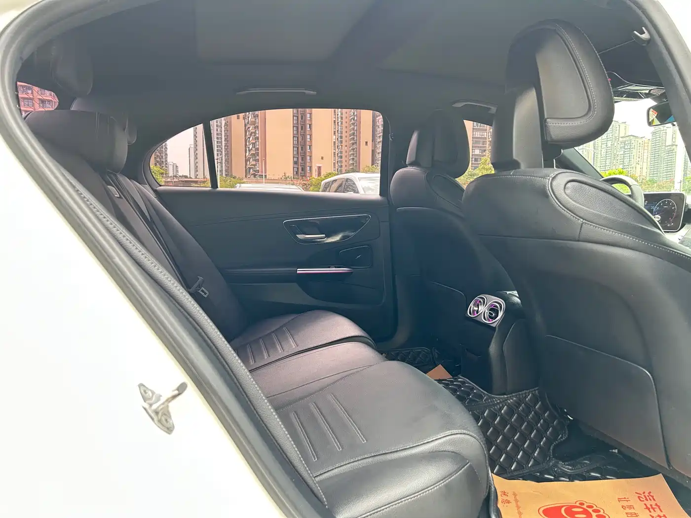 Mercedes-Benz C-Class 2023 Facelift C 260 L Sport Edition фото 15