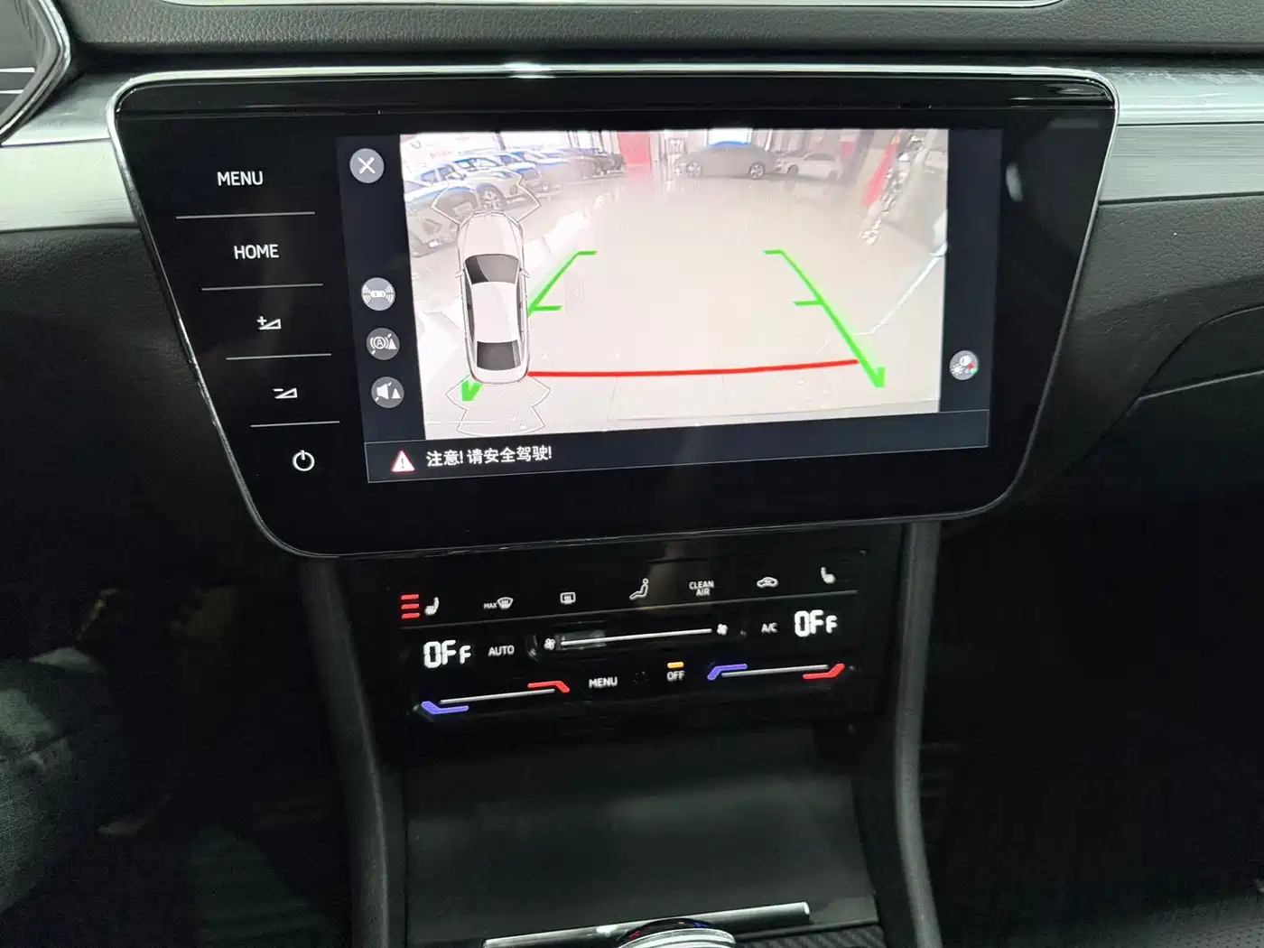 Škoda Superb 2022 TSI280 DSG Premium Edition фото 9
