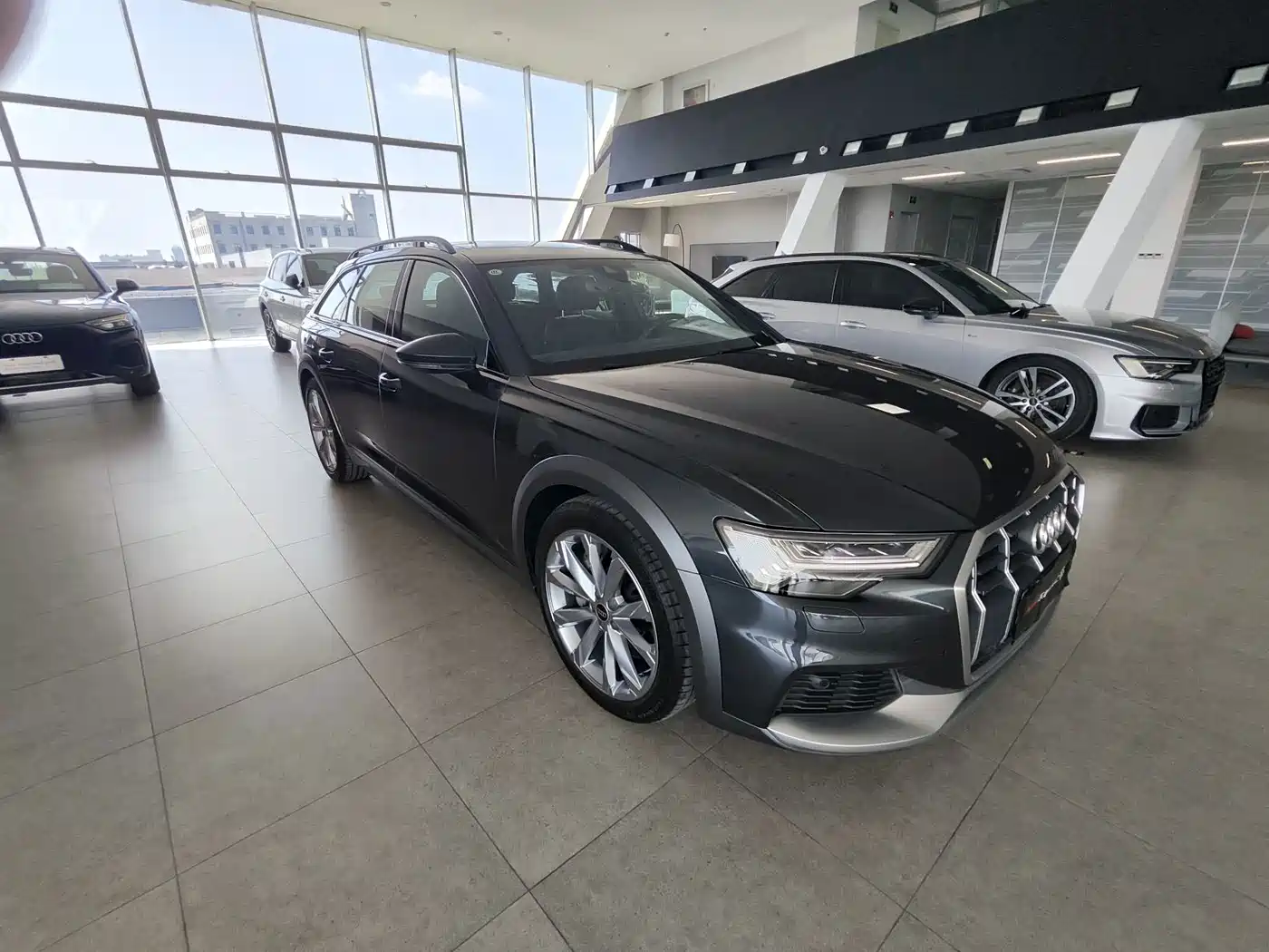 Audi A6 (Import) 2025 2025 allroad quattro Explorer 55 TFSI Premium Off-Road