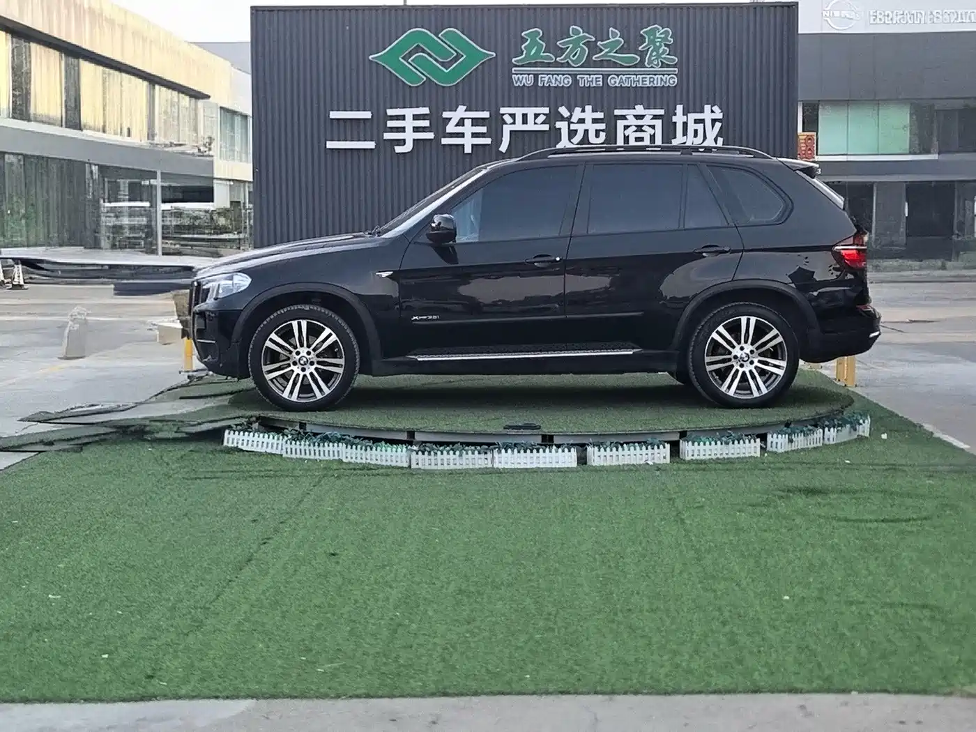 BMW X5 (Import) 2012 2011 xDrive35i Leading Edition