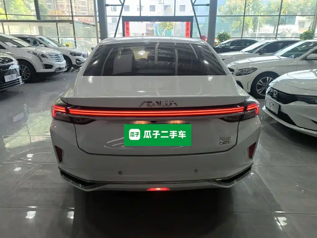 Dongfeng Aeolus Yixuan MAX 2023 2023 1.5T Super Dad Edition