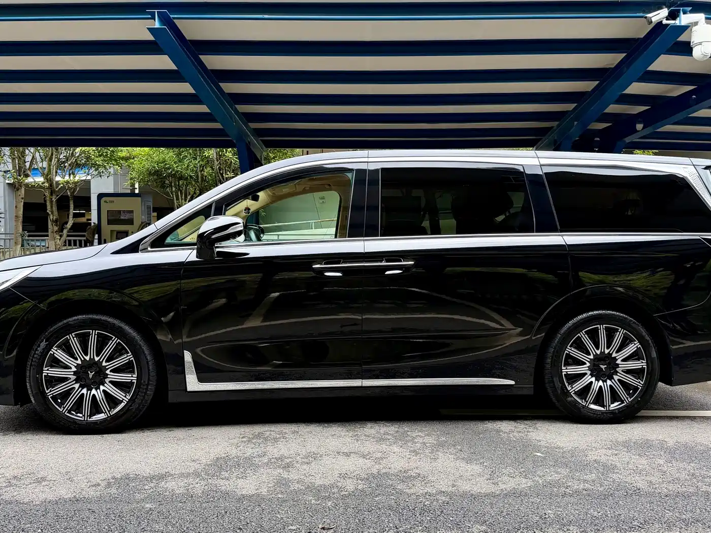 Voyah Auto Voyah Dreamer 2025 2024 EV Long Range Excellence Edition