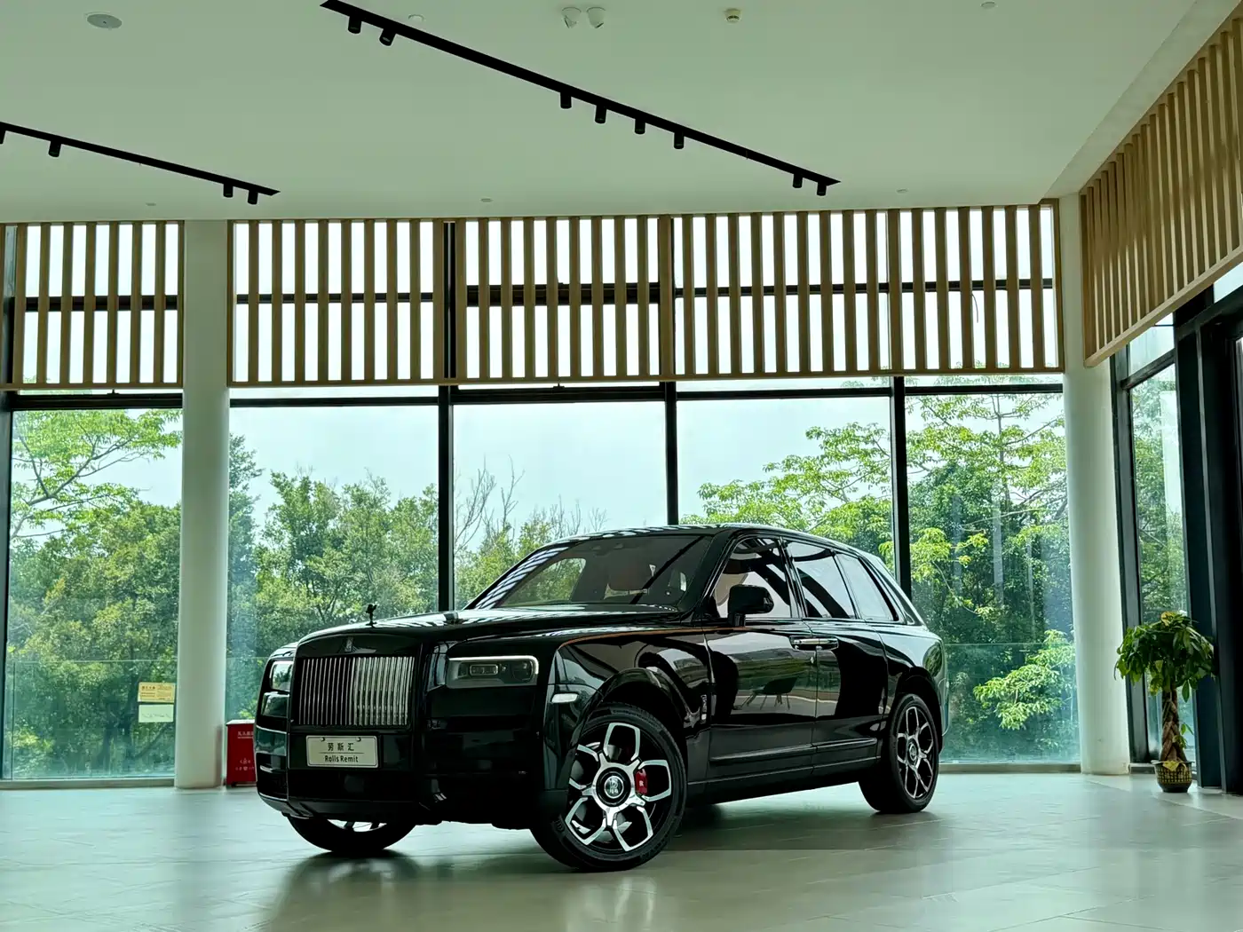 Rolls-Royce Cullinan 2020 Black Badge