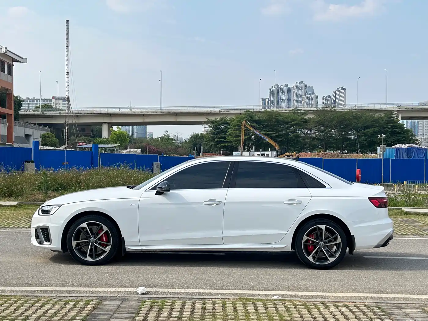 Audi A4L 2020 40 TFSI Fashion Dynamic Edition фото 4